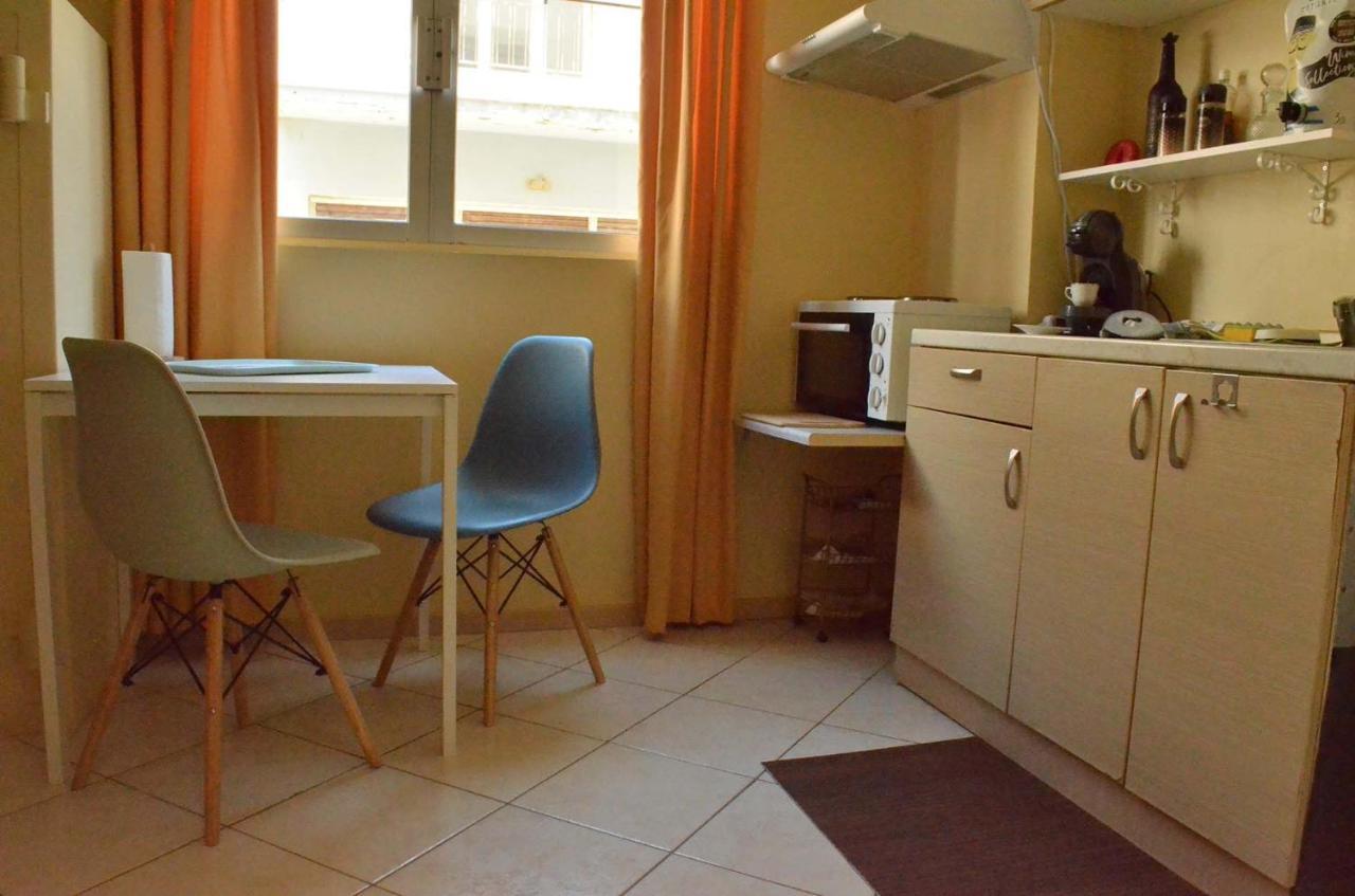 A1 Central Apartment Ираклион Экстерьер фото